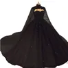 2023 Schwarzes Ballkleid-Gothic-Hochzeitskleid mit Cape, herzförmigem Kristallperlen-Tüll, Prinzessin-A-Linie-Brautkleid, nicht weiß, Plus-Size-Korsett-Rücken-Hochzeit