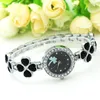 Wristwatches Four-leaf Clover Luxury Women's Fashion Quartz Watch Rhinestone Bracelet Ladies Gifts Dress