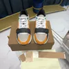 SCHUHE B01 Designer-Top-Version handgefertigt nach Maß 2021 Babaojia orangefarbene Herren-Freizeitmode-Sneaker mit dicken Sohlen