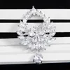 Mode Große Kristall Teardrop Silber Farbe Brosche Pin für Frauen Hochzeit Bouquets Luxus Kragen Zubehör Schmuck Geschenk