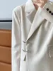 Abiti da donna Solid Flap Dettagliato Pin Up Blazer oversize Nero Bianco Giallo Autunno Manica lunga Design Casual Elegante Giacca da donna