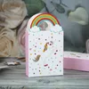 Sac cadeau Goodie en papier licorne personnalisé avec poignées arc-en-ciel pour fournitures de fête d'anniversaire pour enfants A365