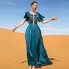 Vêtements ethniques 2023 Mode Robe musulmane Robe cousue à la main Perceuse à manches courtes Voyage Lady Style Maxi Kaftan Abayas