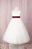 Robe de demoiselle d'honneur 2023 surdimensionnée Bow Ballgown robe de première communion pour petit enfant enfant en bas âge baptême baptême junior demoiselle d'honneur mariage invité