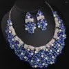 Collier Boucles d'oreilles Set Retro Blue Rhingestone Crystal Boucle pour femmes Pendants Jewelry Accessoires Robe de la robe de femme Gift Banquet de mariage
