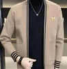 Pulls pour hommes Designer Bee Broderie Mens Pull Cardigan Coréen Casual Manteau Élégant Automne Hommes Vêtements
