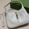Çanta Jackie Omuz Çantası Koltukaltı Çanta Moda Metal Dekorasyon Sınıfı Mektup Baskı Dana Hakiki Deri Çıkarılabilir İki Omuz Askısı Kadın Çantaları