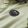 Chaquetas al aire libre Sudaderas con capucha Chaquetas militares de lana para hombres Otoño Invierno Espesar Abrigos con capucha cálidos Chaqueta de carga de caza para viajes al aire libre para hombres Tamaño grande 8XL 0104