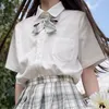 Set di abbigliamento SHX 2023 Camicette bianche da donna Camicia a maniche corte Top Risvolto Solid JK Camicie Coreano Casual Donna Blusas Stile preppy