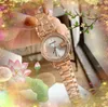 Populaire US Diamonds Ring Bee Petites femmes Montre Hip Hop Iced Out Designer Montres Quartz Mouvement Lovers Horloge Montre-bracelet montre de luxe cadeaux