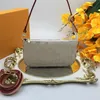 ملحقات Mini Pochette أكياس كتف صغيرة حقيبة صغيرة مع سلسلة ذهبية لطيفة المحافظ عبر قطع الجسم الفاخرة أحادية Ebene Print Ha299c