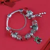 Bracelets à breloques Bell Christmas Hot Bracelet Pine Gift Ladies Hand String