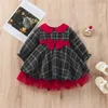 Flickklänningar Blotona Little Girls Christmas Plaid Dress Lång ärm Runda halsspetsläckverk Ruffle med stor båge dekoration 1-7 år