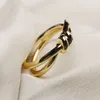 Дизайнерский кольцо дамы веревочный узел кольцо роскошь с бриллиантами модные кольца для женщин Классические украшения 18K золото, покрытая розовой свадьбой оптом