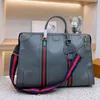 Borsa tote di grande capacità Borse da viaggio Borsa alla moda Vera pelle Fettuccia a righe classica Hardware dorato Lettera Cerniera Borse a spalla aperte da donna