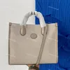 Fashion Mens Totes luksusowe torby projektanci kobiet Średnia torebka na komputer Book messenger crossbody torba na ramię Tote Wallet shoppingbag