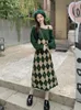 Casual Dresses Autumn Winter Style Green Knit Halter Dress Plaid Sweater Pullover Hepburn Wind Two Set Long Hides For Women