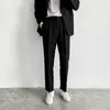 Herenpakken 2023 Koreaanse herenversie jongens rechte broek dunne lente en herfst casual mode street