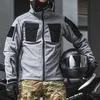 야외 재킷 후드 전술 소프트 쉘 재킷 남성 군사 특수 요원 바람 방수 방수 방수 멀티 포켓화물 재킷 야외 SWAT 전투 코트 0104