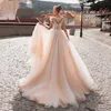 Vintage Scoop Neck Lace Line Wedding Suknia długie rękawy aplikacje Iluzja suknie ślubne Tull Sweep