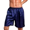 Męska odzież snu Summer Casual Shorts Men Home Home Satin Silk Pajama Homme Sleep Bottoms Man Soft Pajama Nocne odzież pielęgnacja odzieży domowej odzież domowa