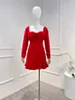 Casual klänningar Ankomst 2023 Tidig höstens toppkvalitet Röd frill ruffle Big Bow Front Wide Neckline Mini Dress for Party