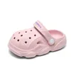 Kapcie pantofli dla chłopców butów domowych letnie dzieci kapcie nie odporne na noszenie gęstego dna dziecięce dziecko plażę na plażę sandały dziewczynki t230302
