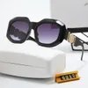 Kvinnors solglasögon designer runda glasögon metall ram uv400 vintage solglasögon för män och kvinnor