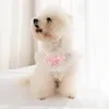 犬の首輪ペット猫ビブファッション調整可能猫ネックレススカーフかわいいスタイルの子犬レースの花と小さな真ん中の子猫