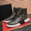 Lyxdesigner skor avslappnade sneakers andningsbara nät sömmar metallelement är storlek38-45 mkjkkmj000007