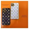 Designerskie etui na telefony do iPhone'a 14 Pro Max 13P 12 11 XR luksusowe złote etui w kwiaty Retro matowa skórzana obudowa telefonu odporna na wstrząsy obudowa