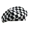 Berets Women Checkerboard Beret محيط رأس كبير السحابة الشطرنج الشطرنج قبعة القبعة النمخ النمط بلاينا الشبكة Boina YD041