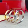 Luxus-Armband für Herren, modisch, Gold-Armreif, Titan-Kristall-Design, Liebhaber-Charm, Diamant-Schraubarmband, 4 CZ-Schmuckdesigner für Frauen, Geburtstagsgeschenk
