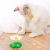 Giocattoli per gatti Giocattolo rotante elettrico automatico Farfalla colorata Uccello Forma animale Plastica Pet Dog Gattino Accessori interattivi