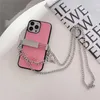 Designer Fashion Universal Phone Clip Metal Chain Snung Phone Falls för iPhone 15Pro 15 15Promax 14 Promax 14Plus 13Promax 12 12Pro 11 Xsmax XR X Luxury Accessories