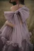 2023 Evening Dresses Ruffles Dusty Pink Tulle Kimono Women Robe for Photoshoot Puffy V Neck Off Shoulder Prom Gowns African Maternity Dress Photography Chapel Train