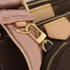 Designer crossbody kvinnor messenger Axelväskor med myntficka Satchel clutch väska Handväskor Mode sadel kors handväska Premium touch väska