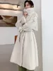 Trench coat da donna in pelle sintetica Lautaro invernale lungo bianco spesso caldo morbido soffice pelliccia di visone per donna doppio petto moda stile britannico 230105