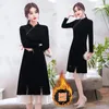 Ethnische Kleidung schwarz qipao schlanker Stil Vintage Frauen plus Größe Chinesische Kleidung moderne Verbesserung der weiblichen Cheongsam Herbst Velvet 4xl