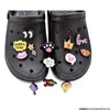 Schuhteile Zubehör Großhandel PVC Cartoon Croc Charms Dekoration Schnalle Clog Pins Charm Knöpfe Zufällig gemischt Verschiedene Art Dro Dh6Lh