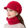 Basker 2st/set Winter Hat Neck Warmer Flower Pompom Decor Cold Motent Luxury Autumn Middle Aged Lady Cap Scarf Kit