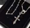 Mode Zwaard Hanger Ketting Ketting Bijoux voor Heren en Vrouwen Trend Persoonlijkheid Punk Cross Stijl Liefhebbers Gift Hip Hop Sieraden met Doos Nrj