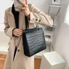 Evening Bags 2023 Summer Crocodile Pattern One-shoulder Armpit Women's Bag Retro Fashion Rest Leisure