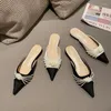 Kapcie Bailamos Women Slipper luksusowe perły płaskie kobietę projektant płaski slajdy marka damskie buty buty eleganckie spiczaste palce sh sh