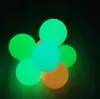 Lumineux Sticky Ball Party Favor Plafond Fluorescent Cible Balle Parent-Enfant Cadeau Interactif Décompression Jouet En Gros SN618
