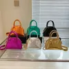 Bolsas de noite Novo bolsa de casca popular de face brilhante Corrente de couro outono e inverno