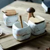 Bouteilles de stockage Nordic Light luxe marbre givré en céramique assaisonnement pot bouteille accessoires de cuisine avec couvercle plateau en bois