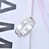 Bagues de mariage pour femmes amour bague de créateur vis mossanite bijoux de fiançailles lettre classique nouveau bijoutier bagues de luxe accessoires B4050700 diamant E23