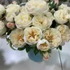 Flores decorativas Simulação de chá de chá artificial de chá de seda Fake Flower Flor Wedding Pogra Bouquets Adereços de mesa de jantar em casa Jardim