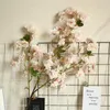 Kwiaty dekoracyjne 1m Cherry Blossom sztuczna gałąź kwiatowa do dekoracji domowej jedwabne przyjęcie weselne